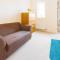 Cambridge 4 Bedroom Sleeps 9 Wi-Fi Garden, LONG STAYS ACCEPTED- Orchid House