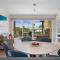 Beachfront - Deluxe View 1BR condo - E323-2
