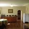 Gumtree on Gillies Bed and Breakfast