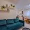 Two-Bedroom Apartment In Peroj