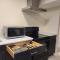 Entire Huge Basement! Fast Wifi! Private Entrance!