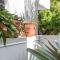 Spacious and Central Apt with HUGE Courtyard and Parking