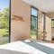 Huntingdon House by Tiny Away