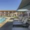 Hilton Santa Barbara Beachfront Resort