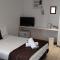 Tully Motel