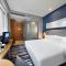 Holiday Inn Express Chongqing Guanyinqiao by IHG
