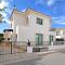 Villa Maya - 4bed with Private Heated Pool