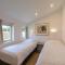 Bungalow in Sint Maartenszee near the beach