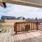 Hot Tub Modern Ocean Shores Home, 2 Mi to Beach!