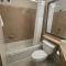 Copley Inn & Suites By OYO Akron OH