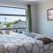Magic on Molesworth - 2BR townhouse near CBD
