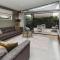 Perfect On Powderham Prime Inner City Location