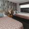 Perfect On Powderham Prime Inner City Location