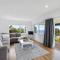 Wow On Wanaka Bay - beachfront living at its best