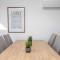Hobson Hot Spot - enjoy stunning sea views