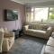 A Home from Home -2 Bed Flat & Free Driveway Parking