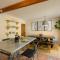 Cosy House Close To Stunning Beaches