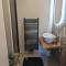 Helle 2 Zimmer mit Home Office