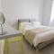 White 1903 - Rooftop Pool & Luxury Rooms