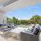 Seaside Luxury: Private Pool and Stunning Views