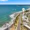 Amalfi on Alex: Seaside 2 Bedroom Retreat
