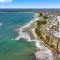 Amalfi on Alex: Seaside 2 Bedroom Retreat