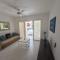 Large Townhouse close to Beach