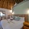 Warthogs Bush Lodge