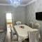 Spacious 2BR Apartment , Steps to Beach , Central & Quiet , Fast WiFi