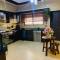 Lauras Stylish Villa
