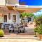 Island Villa Heated Pool