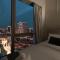 Luxury 2BR Burj View Private Hot Tub Walk to DubaiMall