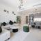 Luxury 2BR Burj View Private Hot Tub Walk to DubaiMall