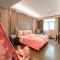 Atour Hotel Shenzhen Luohu Vientiane City