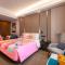 Atour Hotel Shenzhen Luohu Vientiane City