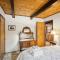 Lakefront Cozy Cabin on the Cove