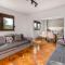 Gorgeous Home In Slunj With Kitchen