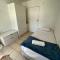 Surfers Private Apartments