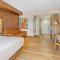Days Inn & Suites by Wyndham West Edmonton