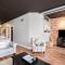 Luxurious 2BDR Loft Condo with Stunning Views in Grand Haven