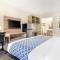 Suburban Studios Tysons Corner
