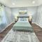 Modern 4BR Near Six Flags & Naval Base