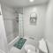 Modern 4BR Near Six Flags & Naval Base