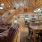 Dragons Den Cabin - Coosawatte Resort with Amenities
