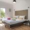 LV Premier LA2 pool, AC, garden, sea view
