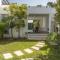 LV Premier LA2 pool, AC, garden, sea view