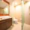 Beachfront Condo with tub, 3 BR & Pool - At Mareazul Condo Corazon