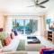 Beachfront Condo with tub, 3 BR & Pool - At Mareazul Condo Corazon