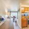 Ocean Shores Condo with Balcony Less Than 1 Mi to Beach!