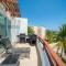 Beachfront Penthouse with 3 Bedrooms & Ocean View - Las Nubes